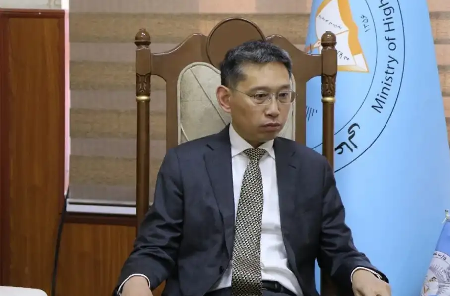 چین بر گسترش روابط با افغانستان تأکید کرد