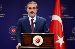 وزیر خارجه ترکیه : آنکارا دخالتی در تحولات حلب ندارد