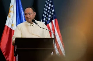 فیلیپین : تشکیل ناتوی آسیایی امکان پذیر نیست