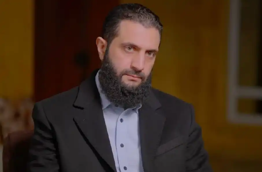 الجولانی : تحریر الشام منحل میشود و برگزاری انتخابات به چهار سال زمان نیاز دارد