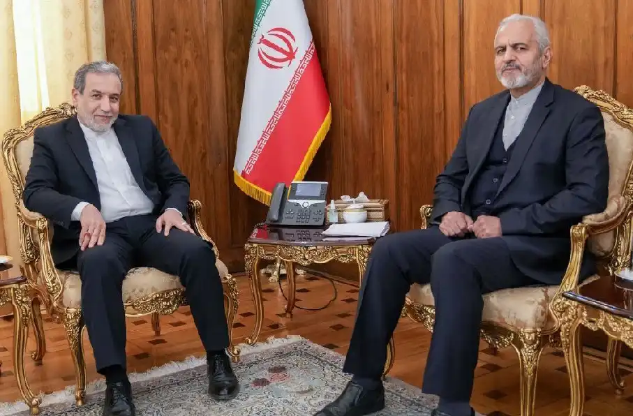 وزیر خارجه ایران : تهران از امنیت و توسعه افغانستان حمایت میکند