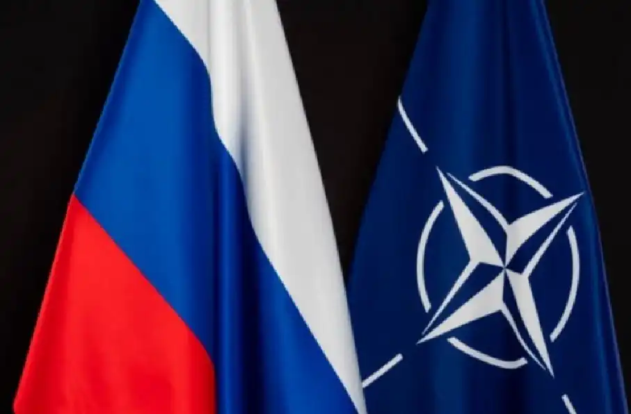 وزارت خارجه روسیه: ناتو در حال آمادگی برای جنگ با ما است