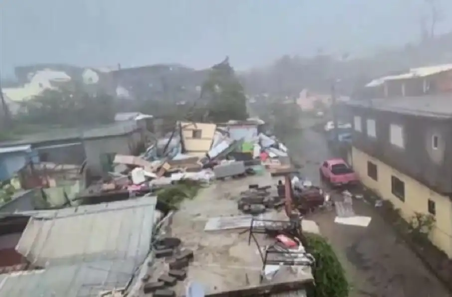 احتمال افزایش قربانیان طوفان سهمگین چیدو در مایوت فرانسه