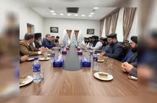 گفت‌وگوی محمد صادق و امیرخان متقی درباره صلح منطقه‌ای