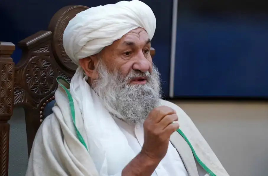 رئیسالوزرأی طالبان : رسانهها باید در تحکیم نظام اسلامی نقش داشته باشند