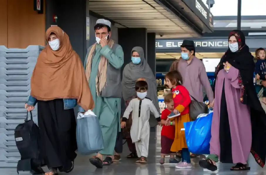 رئیس مرکز امور اتباع و مهاجرین خارجیوزارت داخله جمهوری اسلامی ایران اعلام کرد که طبق آییننامه جدید، اسکان، تردد و اشتغال اتباع خارجی در برخی مناطق کشور ممنوع است.