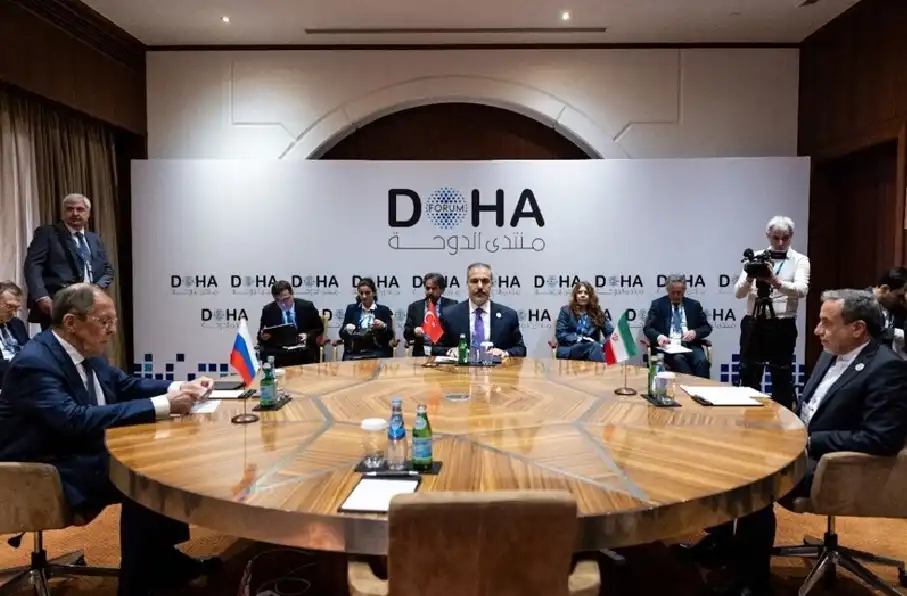 آغاز نشست سه‌جانبه روند آستانه در دوحه