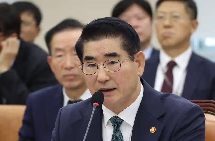 اقدام به خودکشی وزیر دفاع پیشین کوریای جنوبی در بازداشتگاه