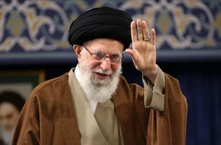 آیت الله خامنه ای : خون‌هایی که در راه حق ریخته می‌شود، هدر نمی‌رود