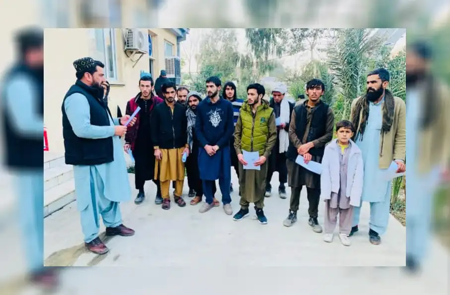 بازگشت ۱۶ شهروند افغانستان آزادشده از زندانهای پاکستان به کشور