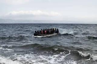 واژگونی قایق مهاجرین در دریای مدیترانه؛ ناپدید شدن ۲۰ پناهجو