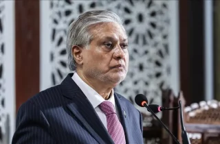 وزیر خارجه پاکستان : کشورهای جهان نباید مردم افغانستان را پس از جنگ رها می‌کردند