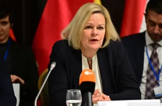 وزیر داخله آلمان : روند اخراج مهاجران مجرم شدت می‌یابد