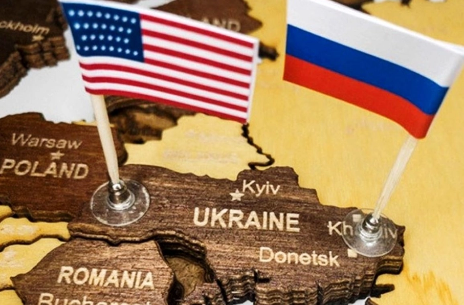 تماس تلفنی وزیران خارجه روسیه و امریکا؛ مذاکرات برای حل بحران اوکراین