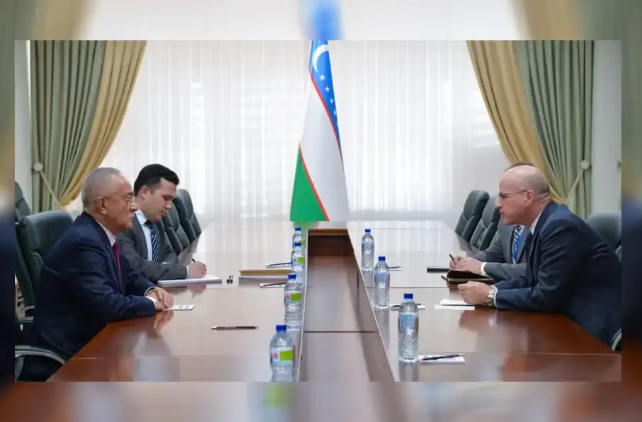 رایزنی مقام‌های آمریکا و ازبکستان درباره وضعیت افغانستان