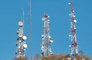 افشای اسناد طالبان؛ درآمد میلیاردی طالبان از از شبکه‌های مخابراتی