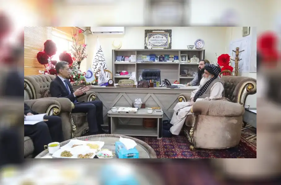 گفتگوی چین و طالبان درباره پروژههای کلیدی مانند کریدور واخان و افغان ترانس