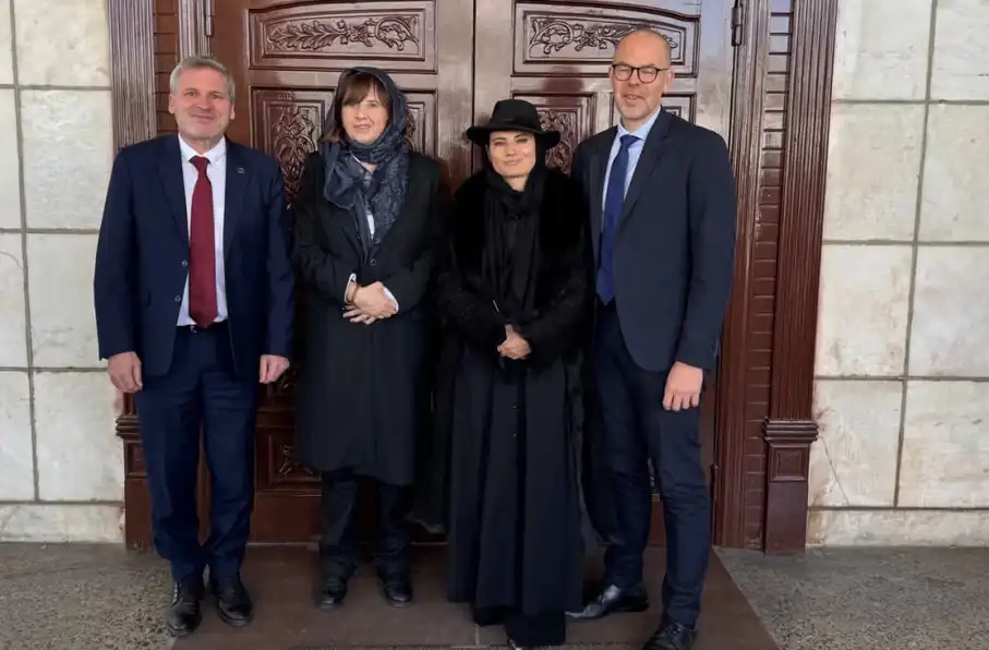 اتحادیه اروپا: همچنان در کنار مردم افغانستان ایستادهایم