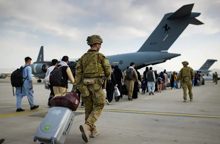 شکایت از دولت ترامپ به دلیل انتقال مهاجران به گوانتانامو