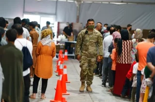 امریکا: روند پذیرش پناهجویان به ماه‌ها زمان نیاز دارد