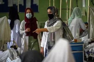 اتحادیه اروپا: دسترسی زنان و دختران در افغانستان به خدمات صحی باید تضمین شود