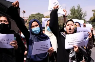 واکنش گروه‌ها و چهره های سیاسی به وضعیت زنان و دختران در افغانستان در روز جهانی زن