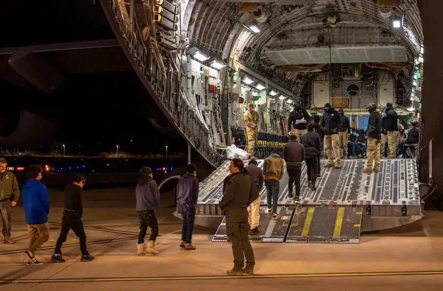 اخراج پناهجویان افغان از امریکا