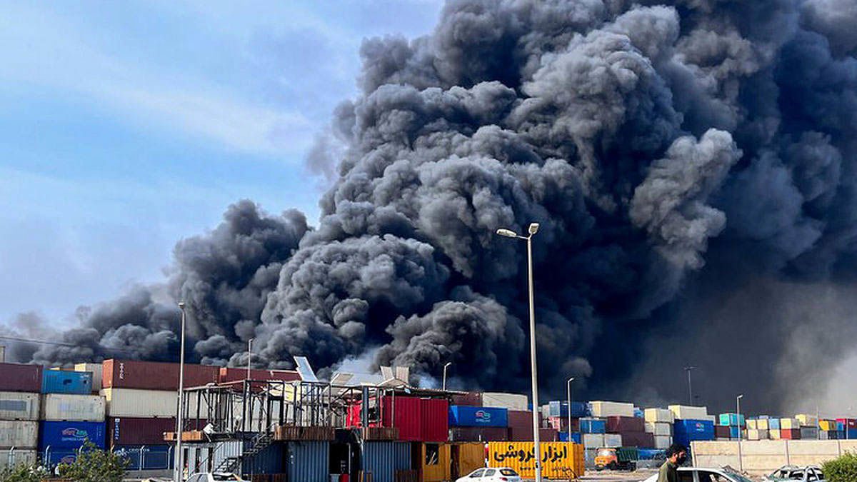 تعداد قربانیان انفجار بندر شهید رجایی بندرعباس به ۷۰ نفر افزایش یافت