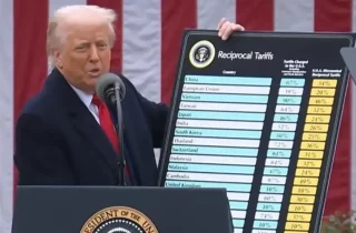 ترامپ جنگ تجاری را کلید زد؛ کاهش ارزش سهام و افرایش نرخ طلا