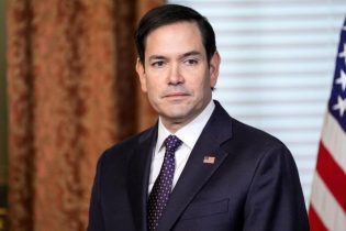 امریکا صدور ویزه جدید دانشجویی را به‌طور موقت متوقف کرد