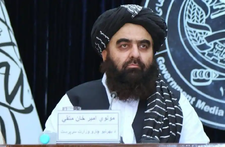 سفر وزیرخارجه طالبان به دوحه برای گفتگو پیرامون مسائل مختلف