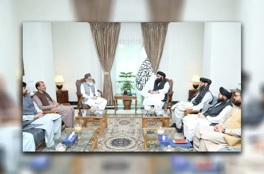 وزیر خارجه طالبان: اخراج مهاجران از پاکستان زیانبار است