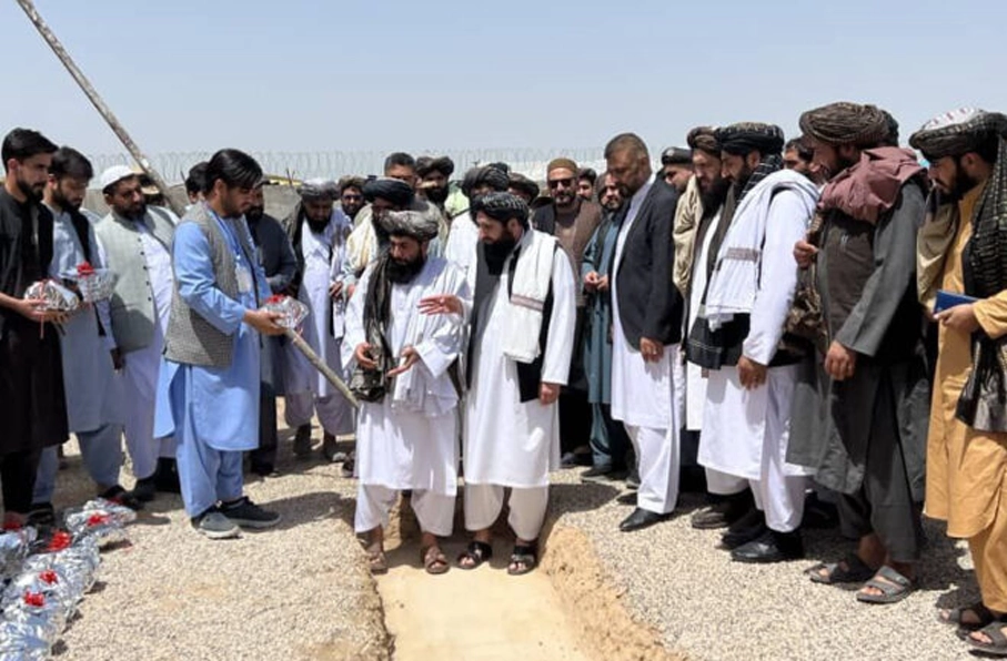 سرمایهگذاری ۲۸ میلیون دالری طالبان برای تولید برق خورشیدی در بلخ