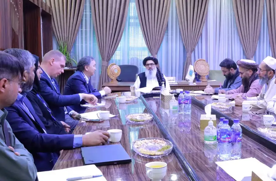 توافق طالبان و نهادهای بین‌المللی برای تقویت خدمات صحی در افغانستان