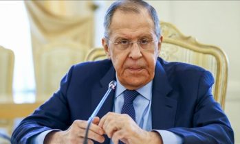 وزیر خارجه روسیه: اعتراضات مکرون و استارمر تاثیری بر تصمیمات ما ندارد