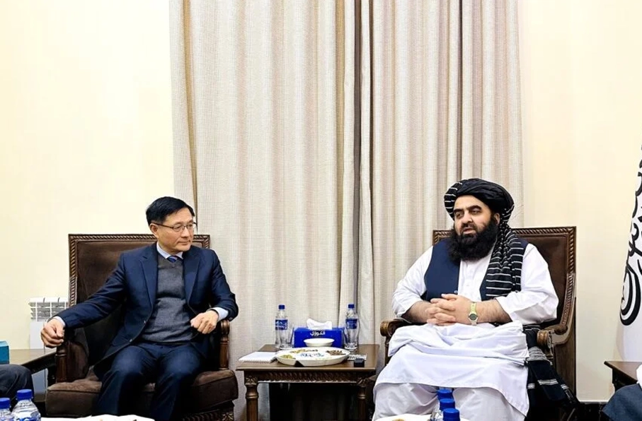 دعوت رسمی چین از امیرخان متقی برای سفر رسمی به بیجینگ