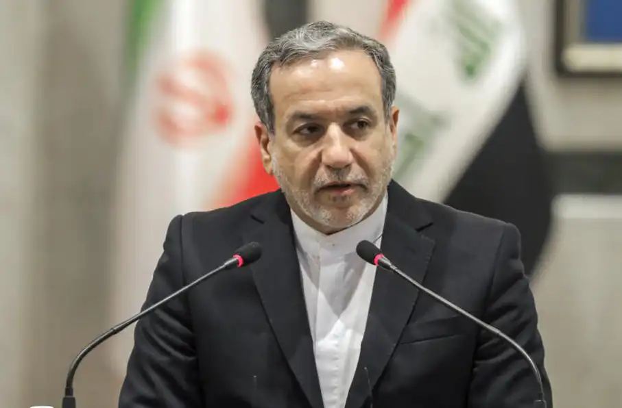 وزیر خارجه ایران: : ملت ایران تا آخرین قطره خون برای عزت خود ایستاده‌اند