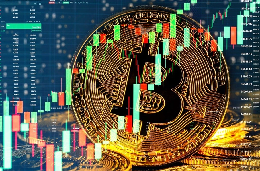 قیمت بیت‌کوین از مرز 121 هزار دالر گذشت