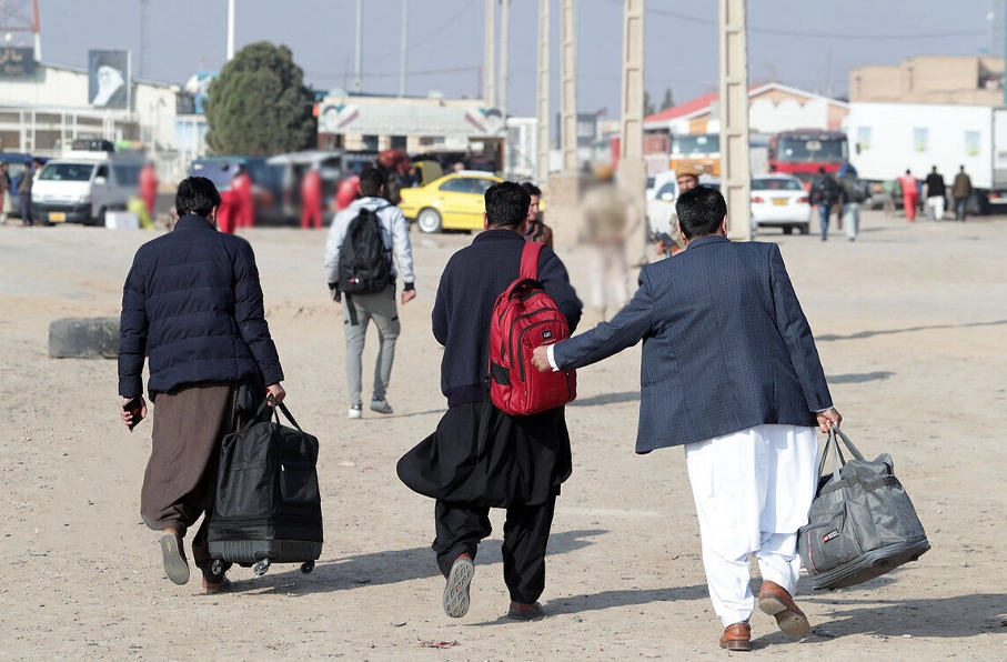 یوناما: مهاجران بازگشته به افغانستان با نقض حقوقشان مواجه اند