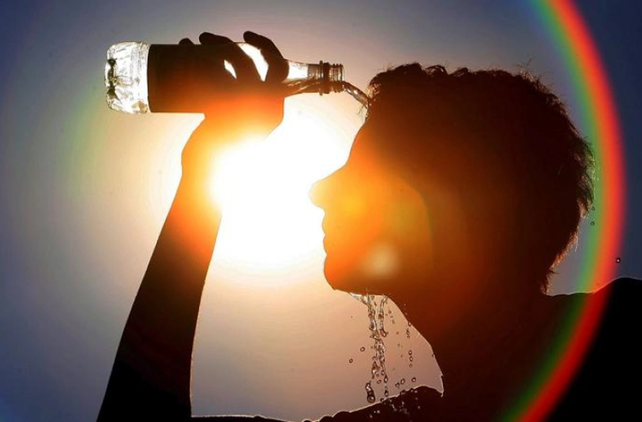 موج گرمای و تغییرات اقلیمی در اروپا جان ۲۳۰۰ نفر را گرفت