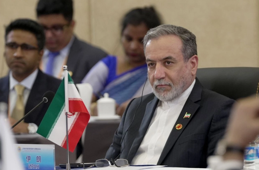 وزیر خارجه ایران خواهان تشکیل مجمع امنیت منطقه‌ای شانگهای برای مقابله با تهدیدات شد