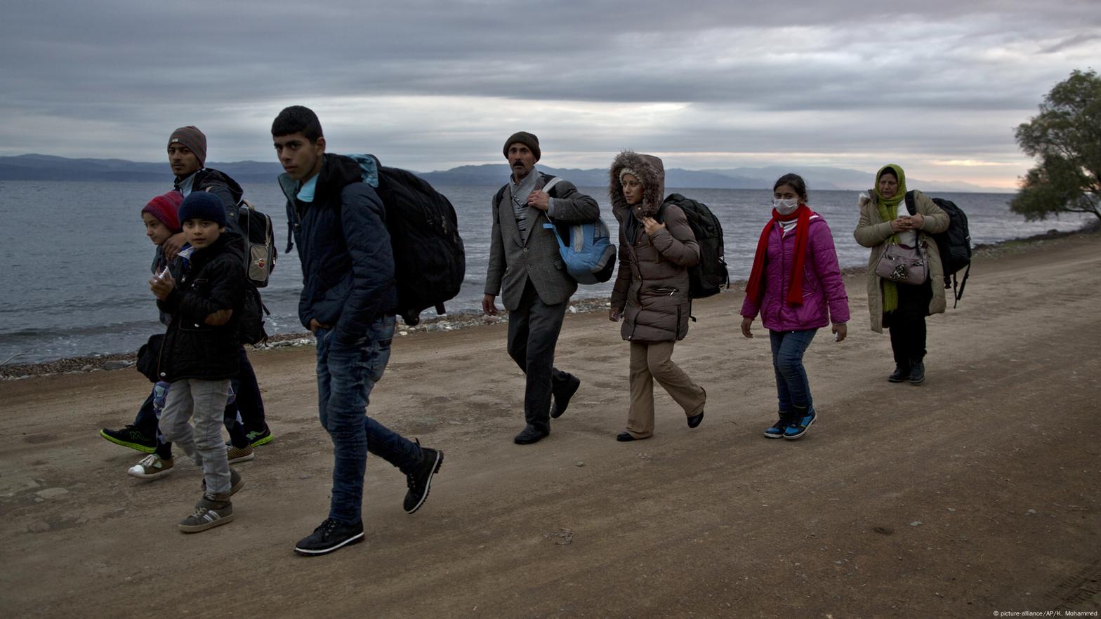 بریتانیا ورود غیرقانونی پناهجویان را جرمانگاری میکند