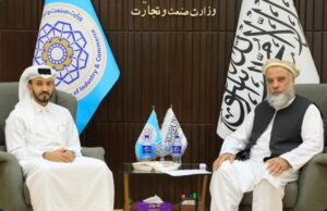 وزیر صنعت و تجارت طالبان و سفیر قطر بر گسترش روابط اقتصادی توافق کردند