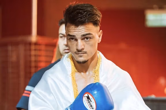 زکریا زمانی حریف روسیاش را شکست داد