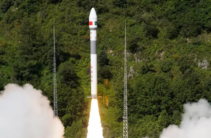 پرتاب موفقیتآمیز ماهواره پاکستانی با قابلیتهای پیشرفته رصد زمین