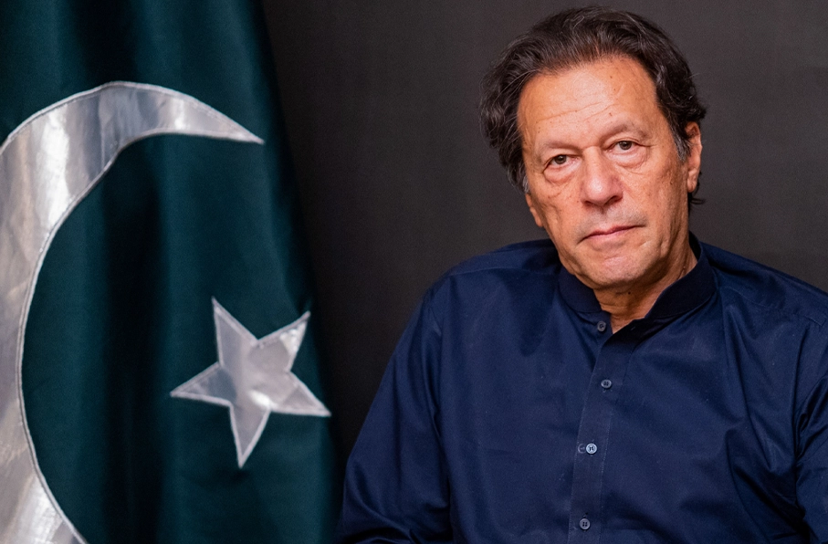 تأکید عمران خان بر دیپلماسی برای حل مسائل افغانستان