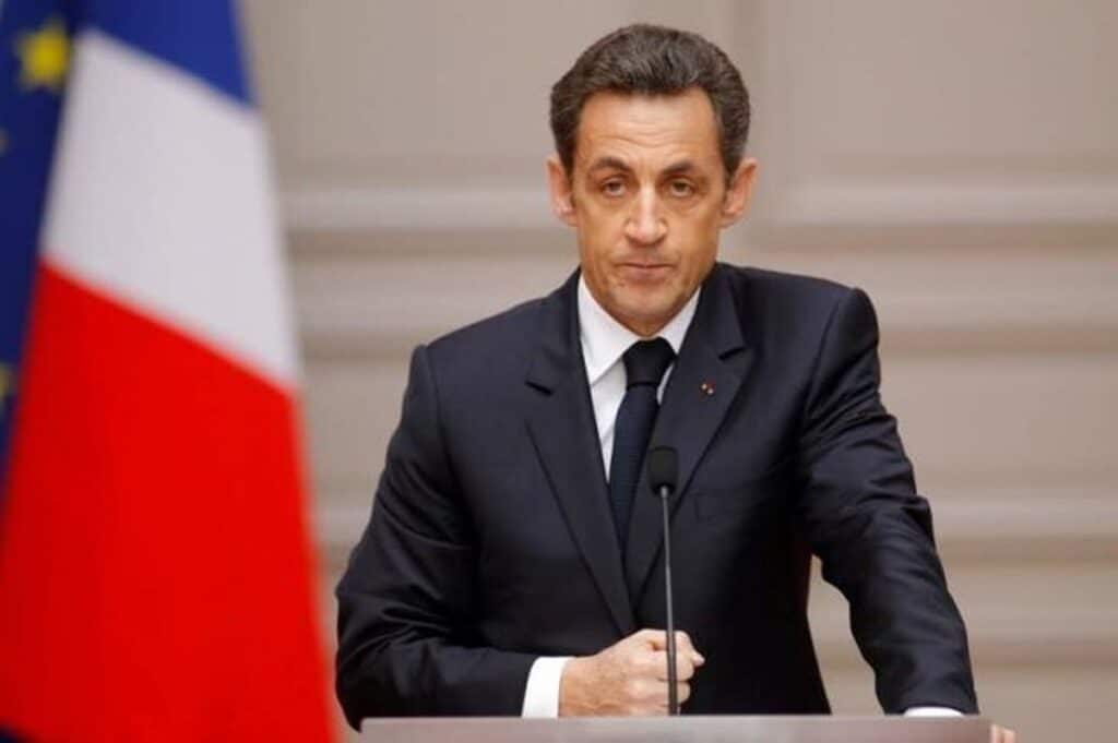 رییس جمهور پیشین فرانسه به پنج سال زندان محکوم شد