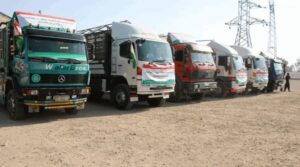 تاجیکستان نخستین محموله ۳۰۰ تُنی کمک‌ را به زلزله‌زدگان افغانستان ارسال کرد