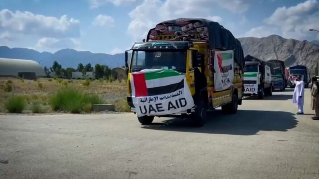 ادامه کمک‌های بشردوستانه امارات به زلزله‌زدگان شرق کشور