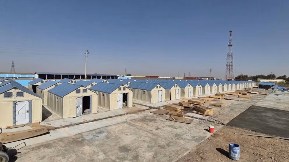 طالبان در مرز اسلامقلعه کمپ موقت برای بازگشتکنندگان ایجاد میکند